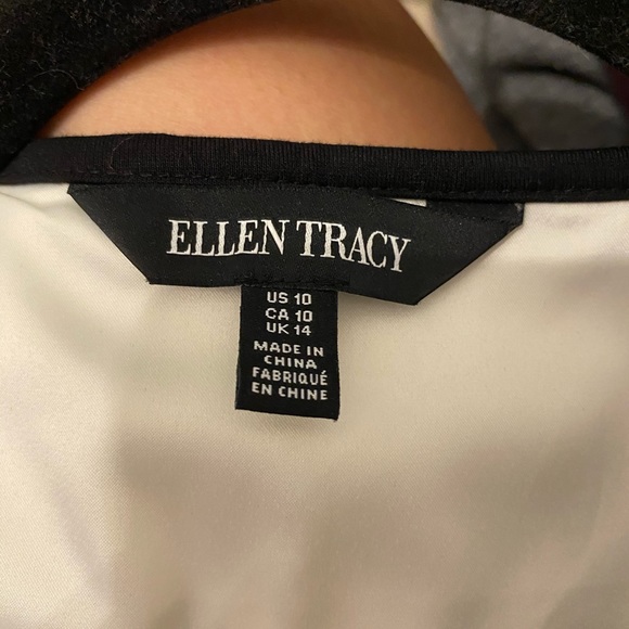 Abstract print dress - Picture 3 of 3